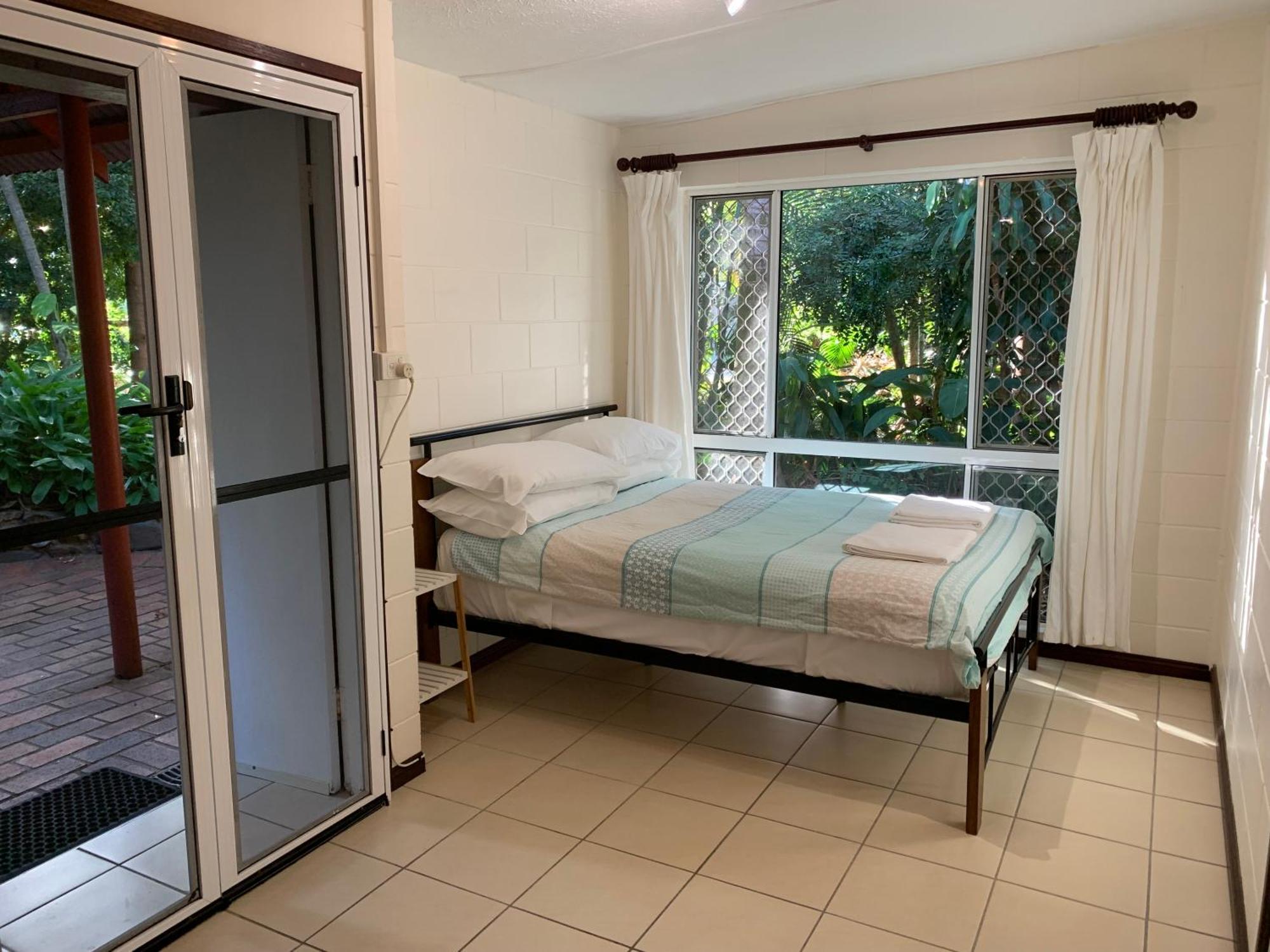 Shambhala Retreat Magnetic Island Cottages Nelly Bay Εξωτερικό φωτογραφία